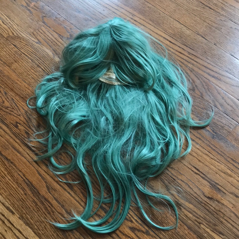 Green Long Wig